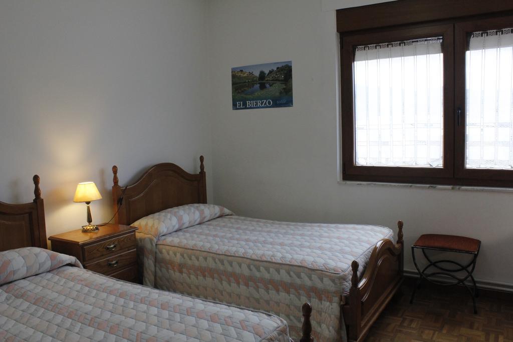 Apartamentos Picea Azul Vega de Espinareda Extérieur photo